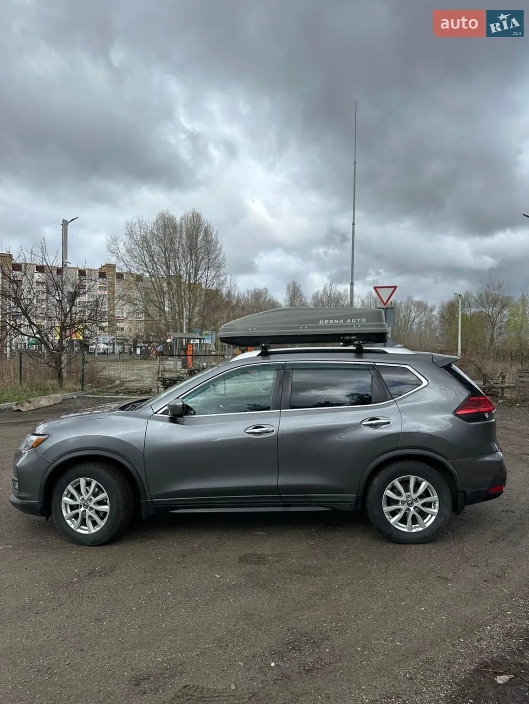 2018 Nissan Rogue - мініатюра 2