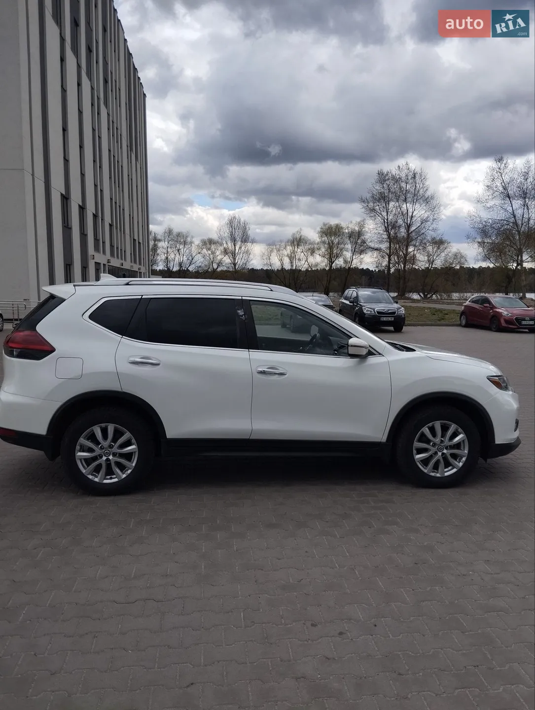 2019 Nissan Rogue - мініатюра 10