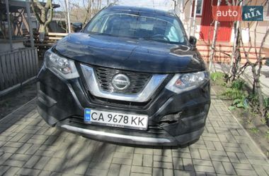 Внедорожник / Кроссовер Nissan Rogue 2019 в Белозерье