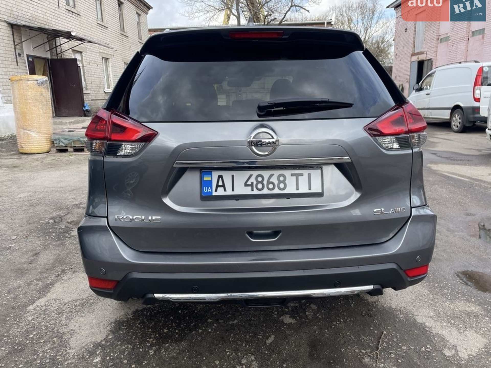 2019 Nissan Rogue - мініатюра 3