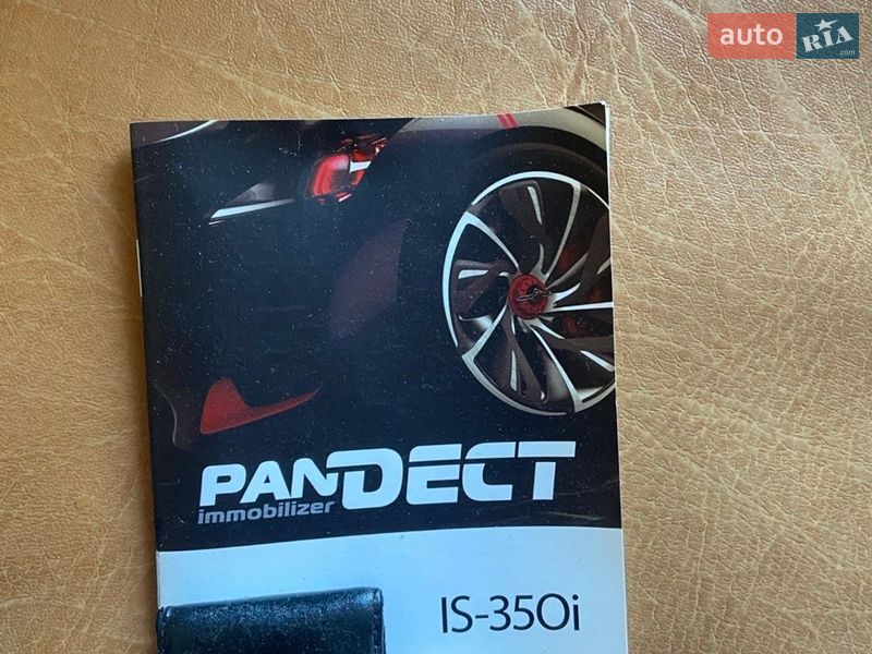 Позашляховик / Кросовер Nissan Rogue 2016 в Миколаєві