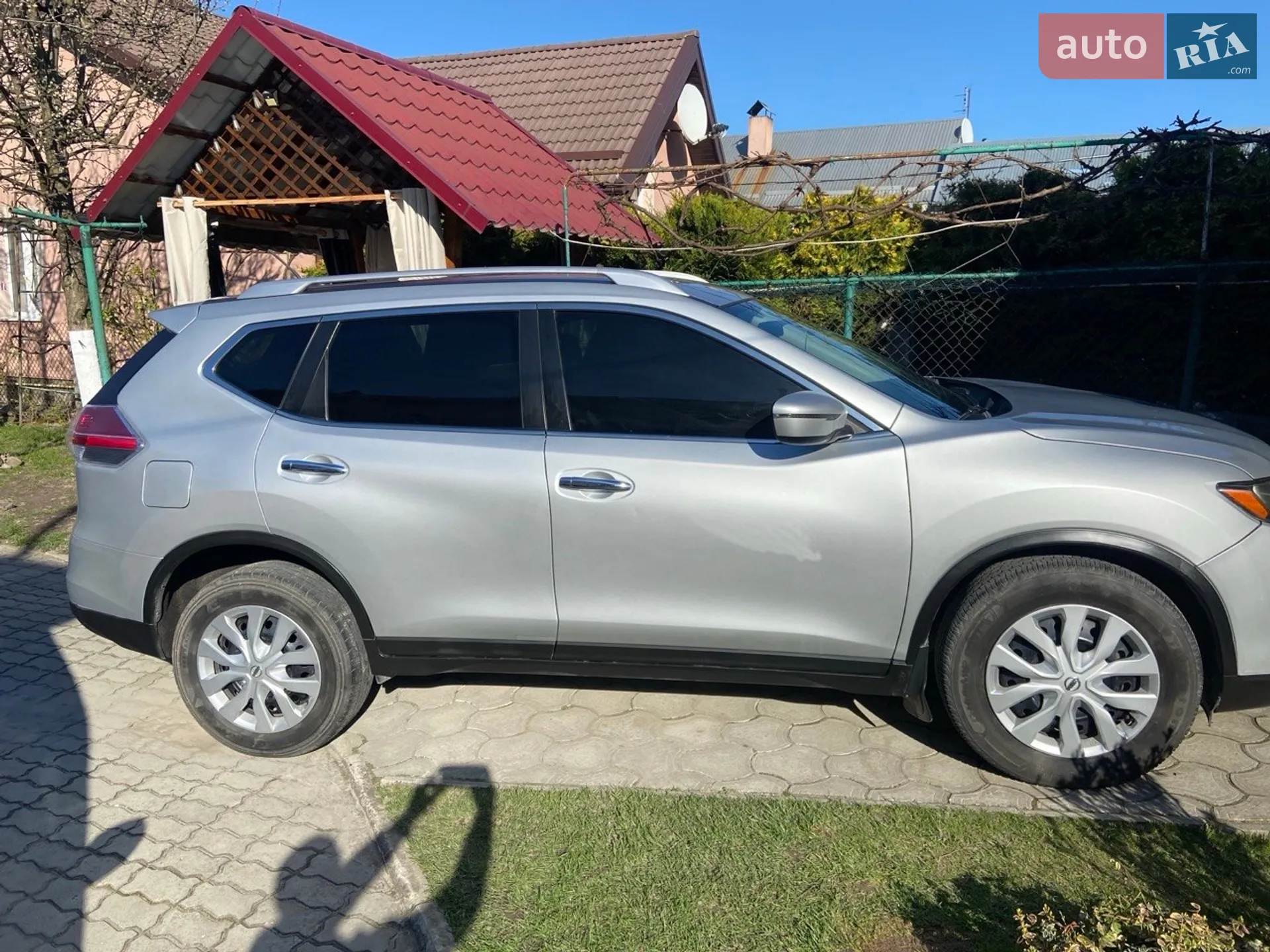 2016 Nissan Rogue - фото 1