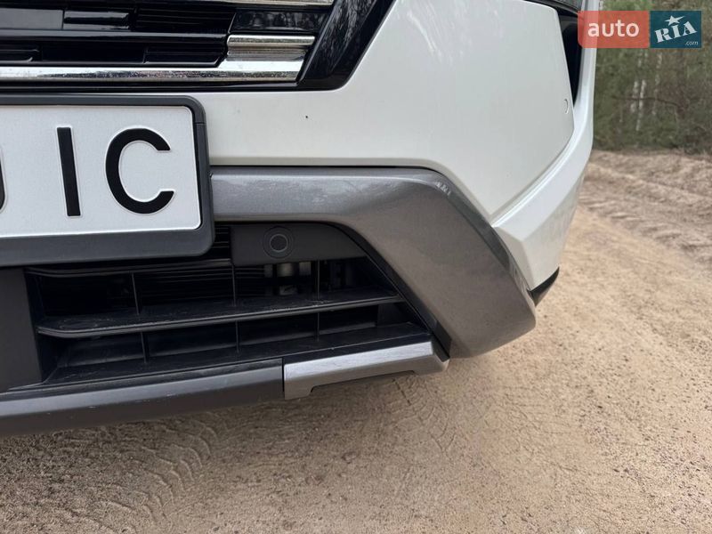 Позашляховик / Кросовер Nissan Rogue 2025 в Коростишеві