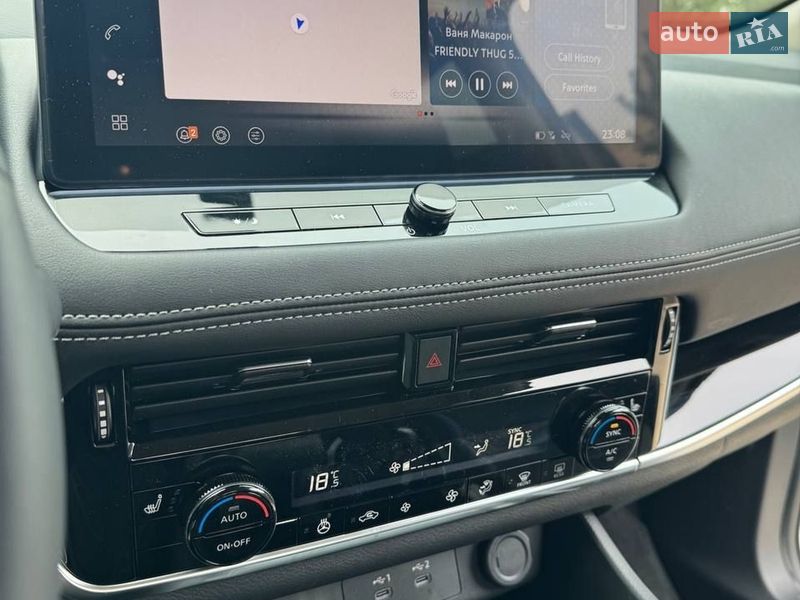 Позашляховик / Кросовер Nissan Rogue 2025 в Коростишеві