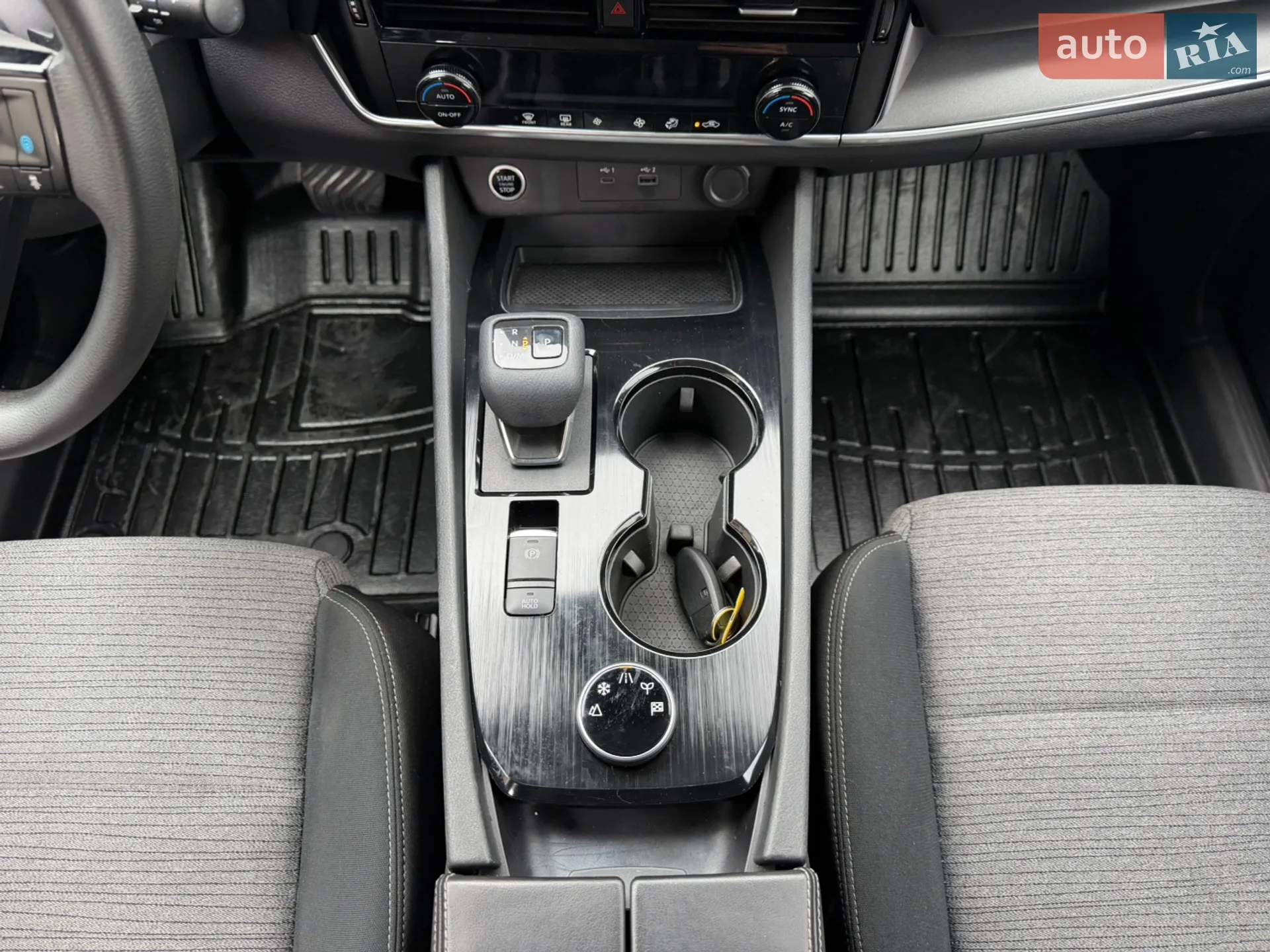2021 Nissan Rogue - мініатюра 9