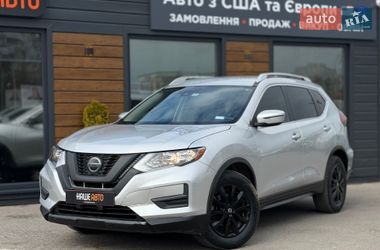 Внедорожник / Кроссовер Nissan Rogue 2019 в Шептицькому