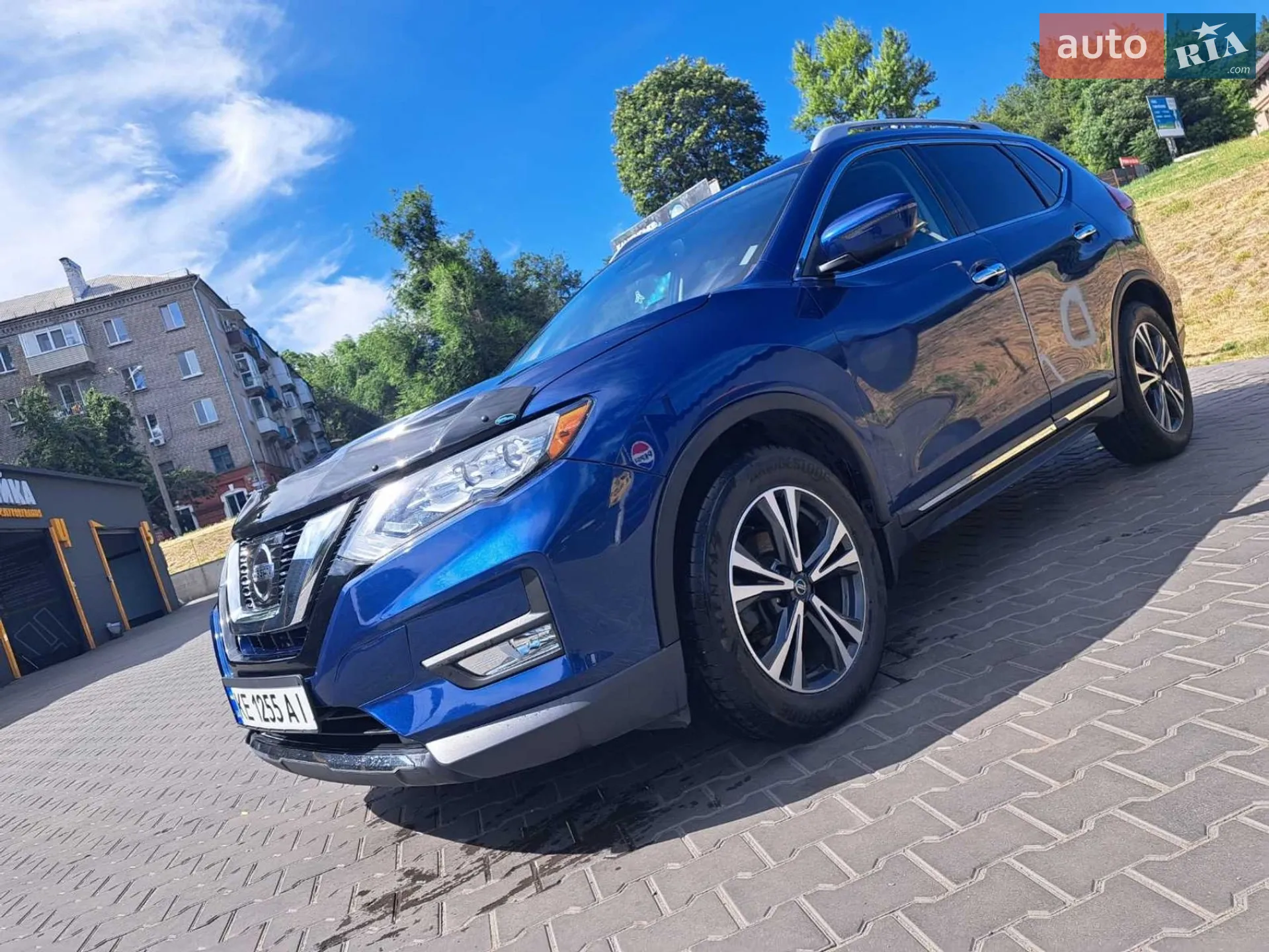 2017 Nissan Rogue - фото 1