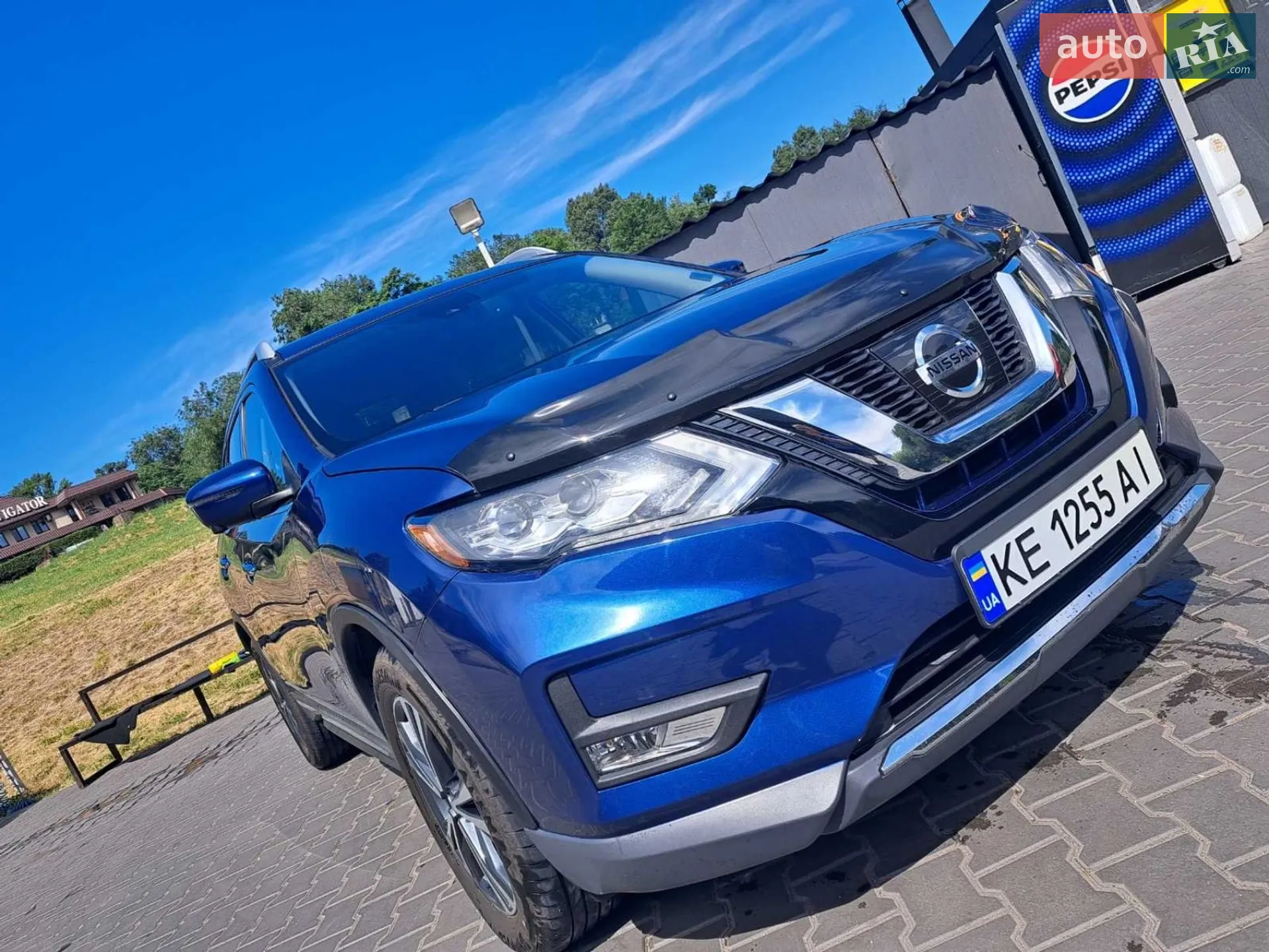 2017 Nissan Rogue - мініатюра 3