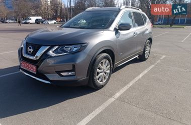 Позашляховик / Кросовер Nissan Rogue 2017 в Одесі