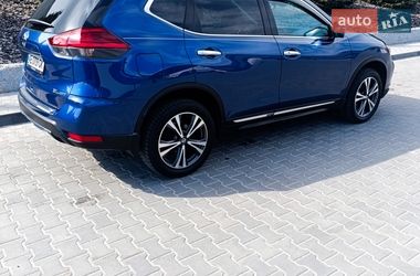 Внедорожник / Кроссовер Nissan Rogue 2017 в Днепре