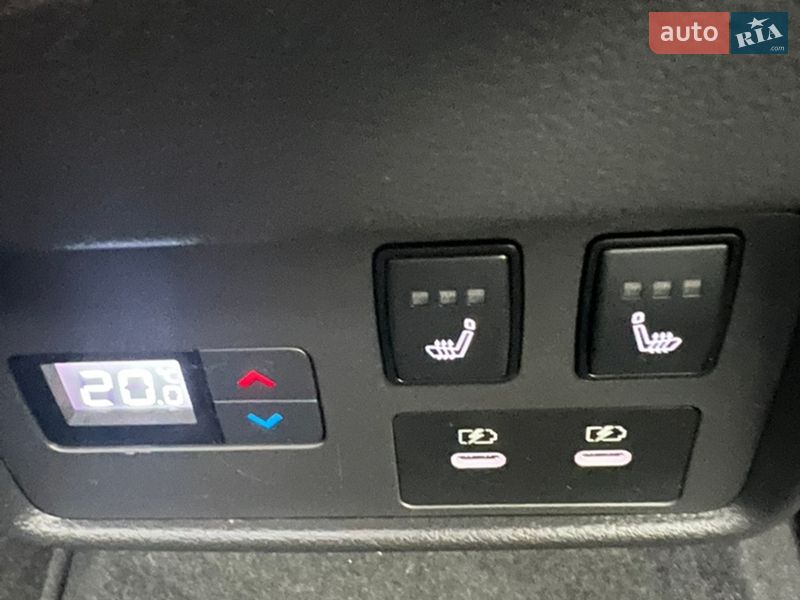 Позашляховик / Кросовер Nissan Rogue 2023 в Софіївській Борщагівці