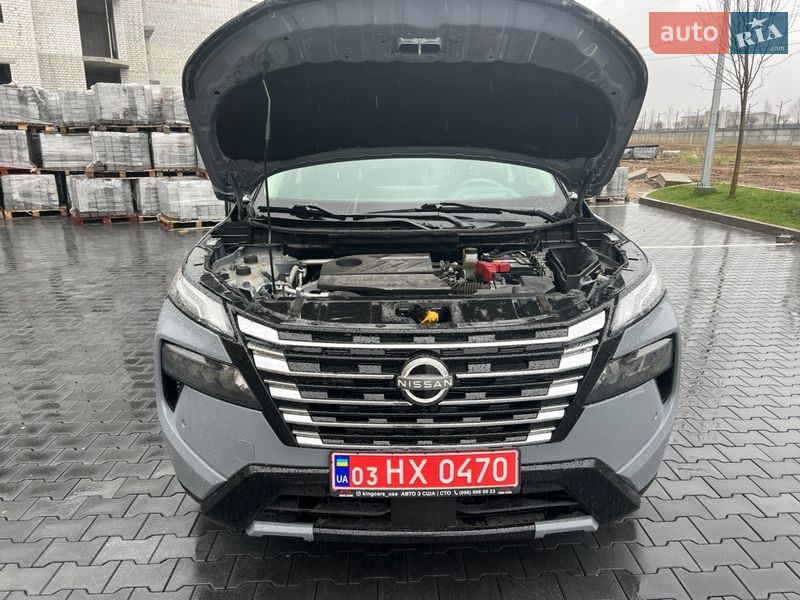 Позашляховик / Кросовер Nissan Rogue 2023 в Софіївській Борщагівці