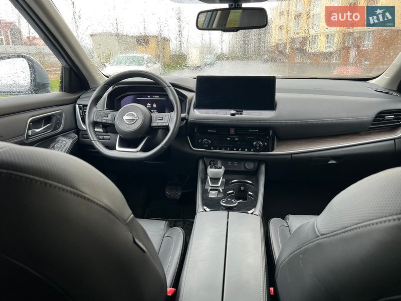 Позашляховик / Кросовер Nissan Rogue 2023 в Софіївській Борщагівці