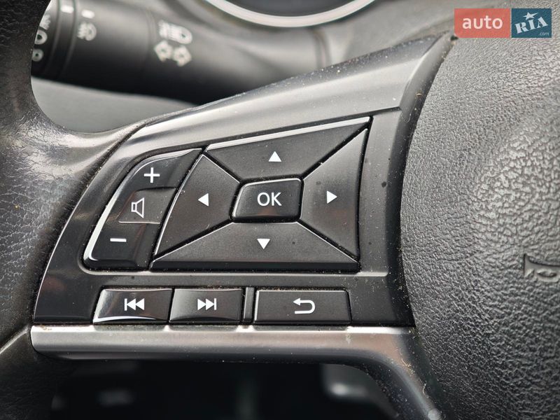 Позашляховик / Кросовер Nissan Rogue 2016 в Харкові