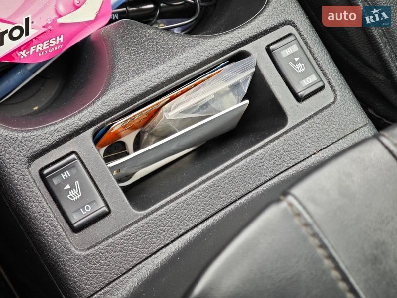 Позашляховик / Кросовер Nissan Rogue 2016 в Харкові