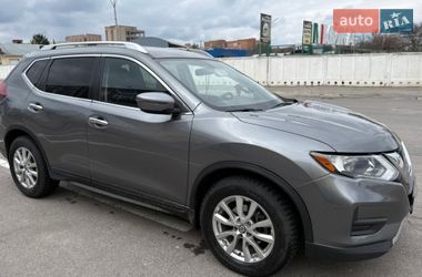 Внедорожник / Кроссовер Nissan Rogue 2018 в Полтаве