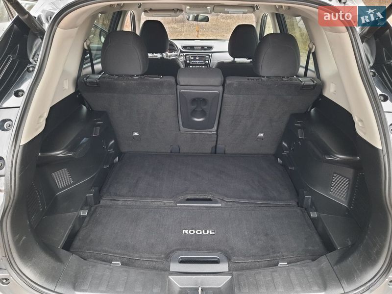 Позашляховик / Кросовер Nissan Rogue 2018 в Рівному