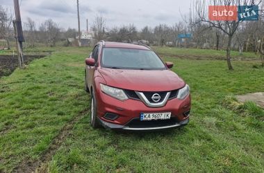 Внедорожник / Кроссовер Nissan Rogue 2016 в Киеве
