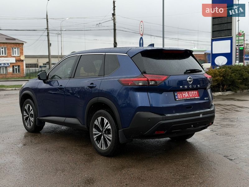 Позашляховик / Кросовер Nissan Rogue 2021 в Сумах