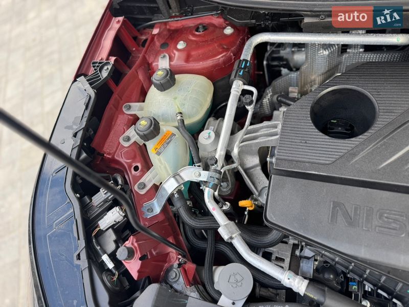 Внедорожник / Кроссовер Nissan Rogue 2023 в Ровно