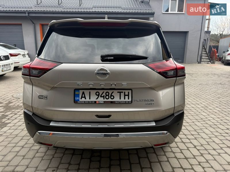 Внедорожник / Кроссовер Nissan Rogue 2021 в Киеве