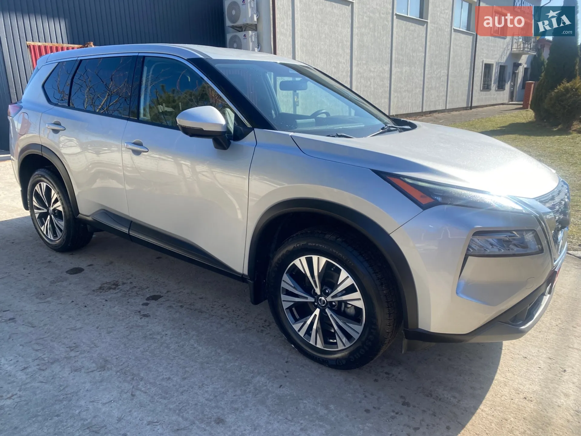 2021 Nissan Rogue - мініатюра 4