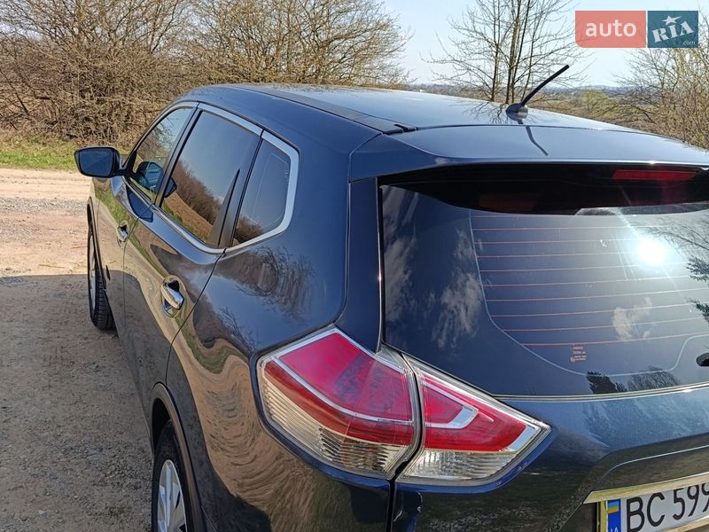 Внедорожник / Кроссовер Nissan Rogue 2014 в Трускавце