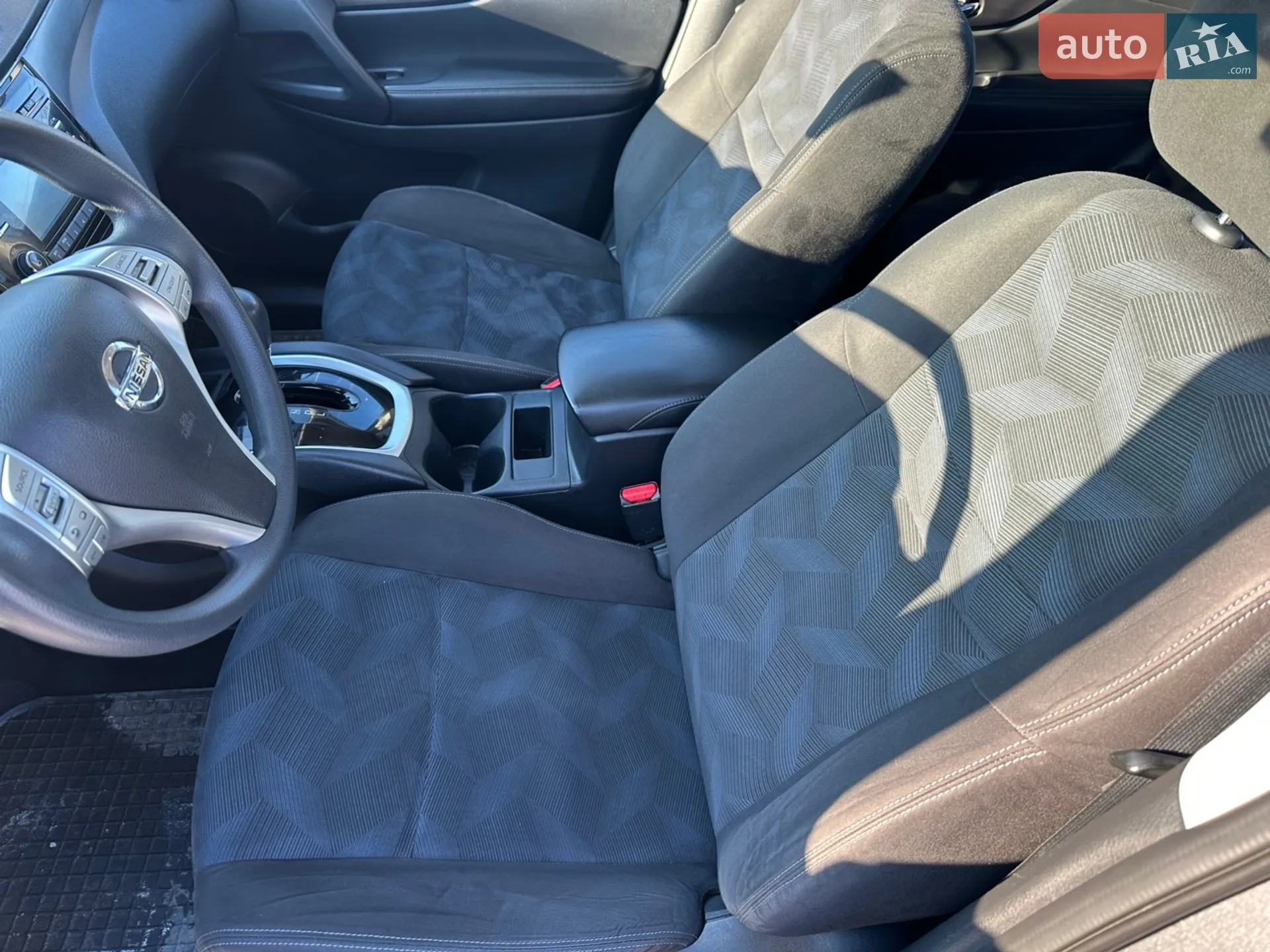 2015 Nissan Rogue - мініатюра 9