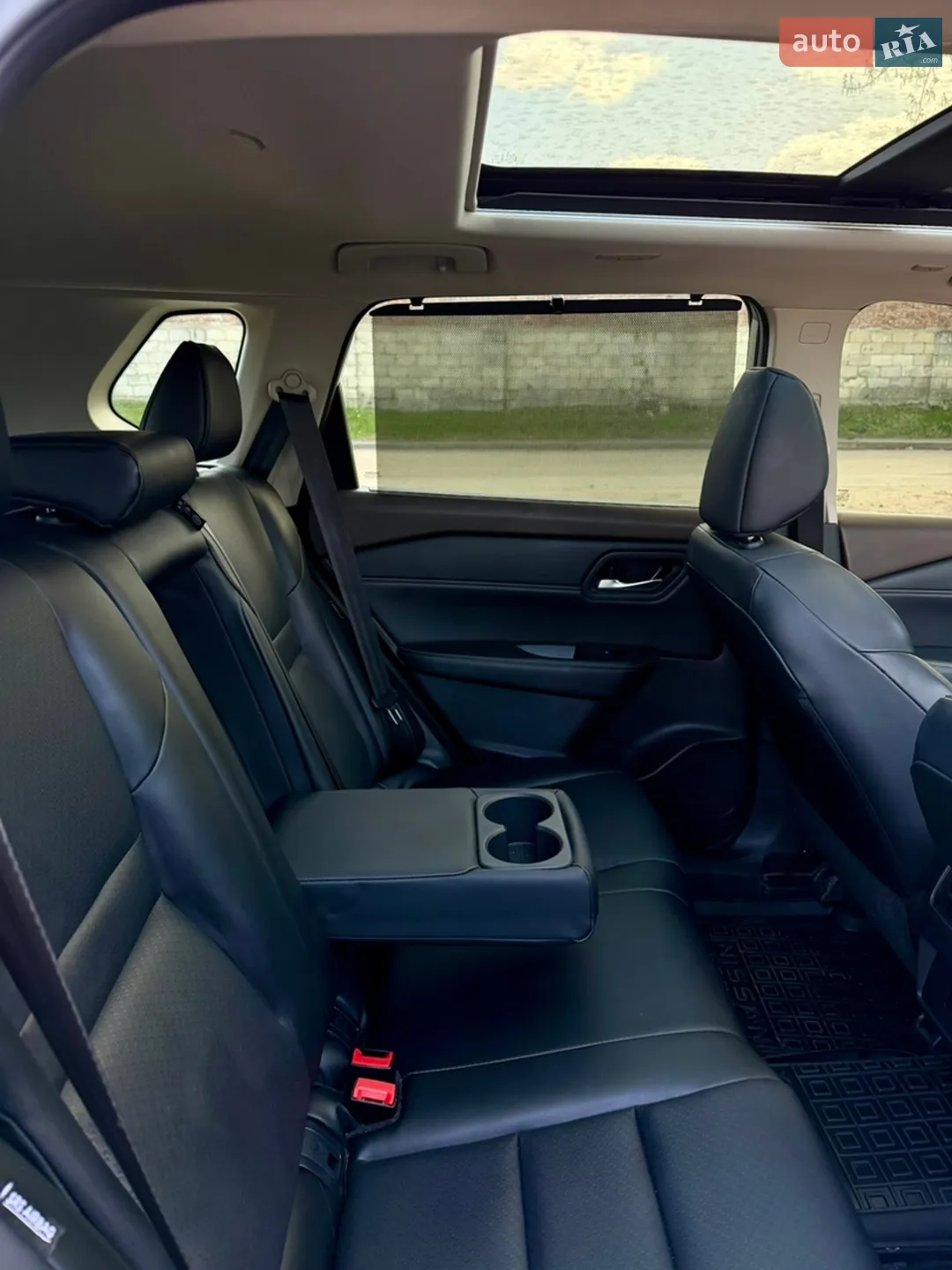 2023 Nissan Rogue - мініатюра 25