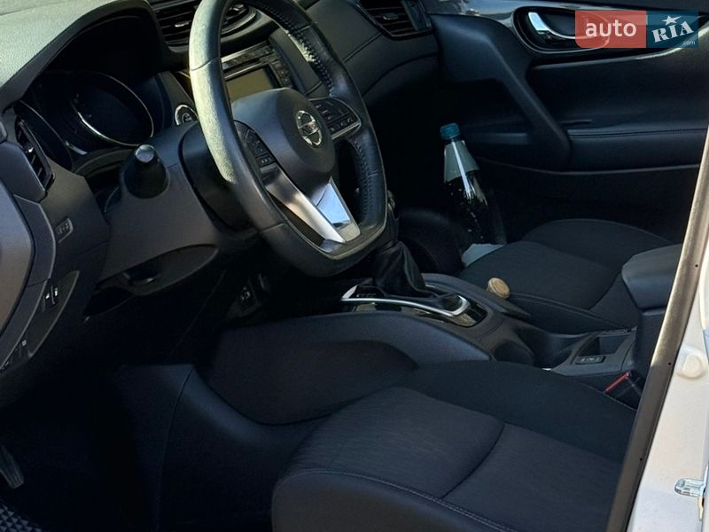 Внедорожник / Кроссовер Nissan Rogue 2017 в Чернигове фото 13 Внедорожник / Кроссовер Nissan Rogue 2017 в Чернигове