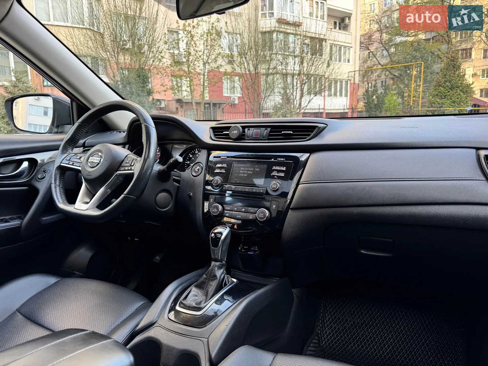 2017 Nissan Rogue - мініатюра 14