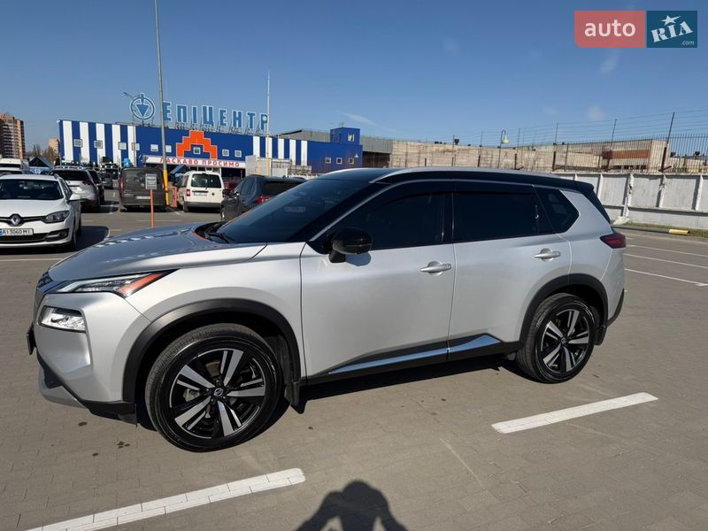 Внедорожник / Кроссовер Nissan Rogue 2021 в Белой Церкви