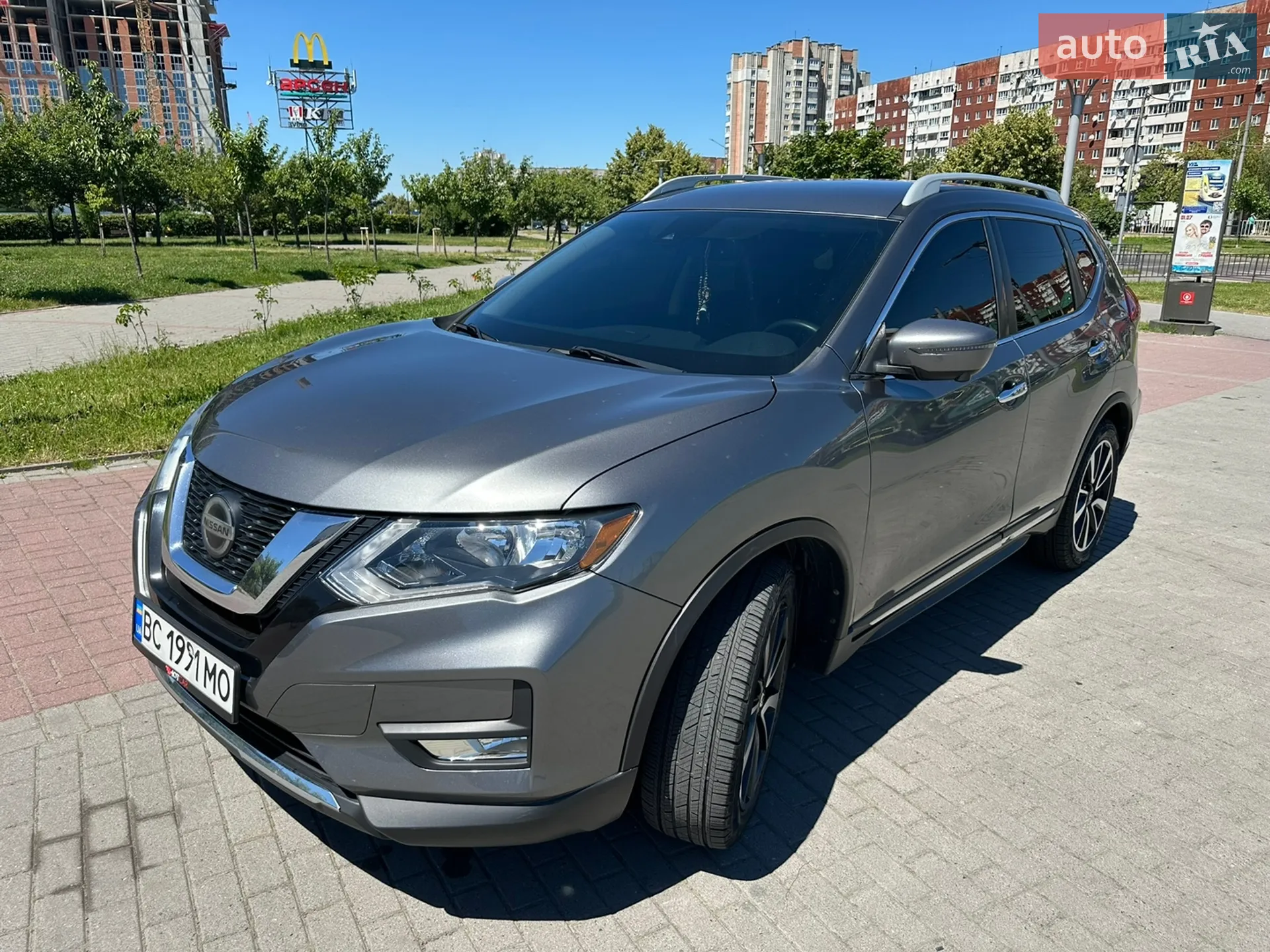 2019 Nissan Rogue - мініатюра 11