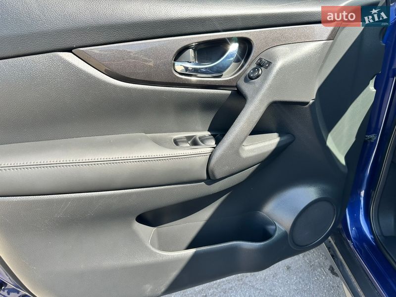 Внедорожник / Кроссовер Nissan Rogue 2019 в Виннице