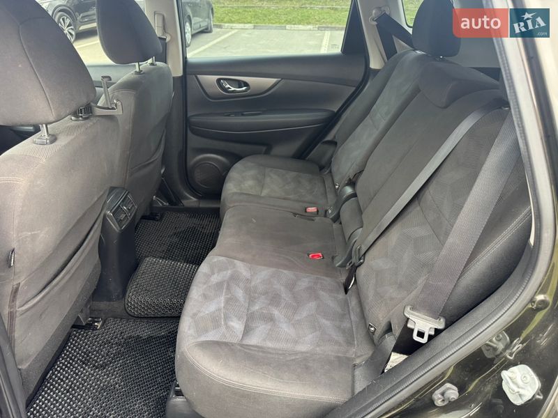 Внедорожник / Кроссовер Nissan Rogue 2016 в Тернополе фото 12 Внедорожник / Кроссовер Nissan Rogue 2016 в Тернополе