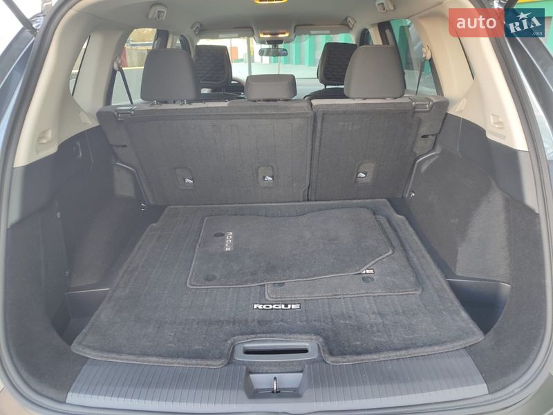 Внедорожник / Кроссовер Nissan Rogue 2021 в Черкассах