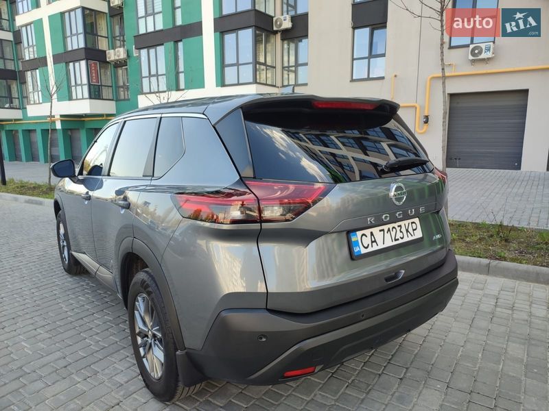 Внедорожник / Кроссовер Nissan Rogue 2021 в Черкассах