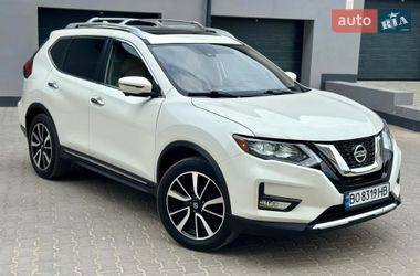 Внедорожник / Кроссовер Nissan Rogue 2018 в Тернополе