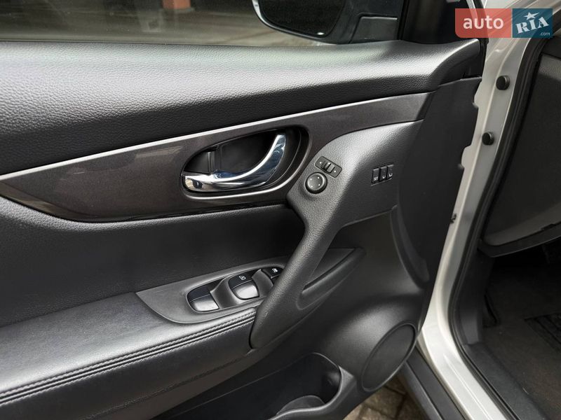 Внедорожник / Кроссовер Nissan Rogue 2019 в Киеве фото 10 Внедорожник / Кроссовер Nissan Rogue 2019 в Киеве