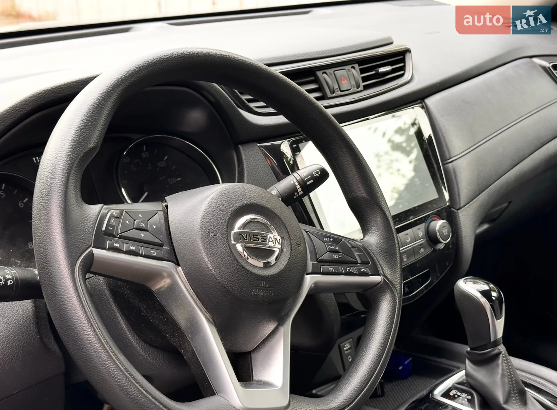 2017 Nissan Rogue - мініатюра 5