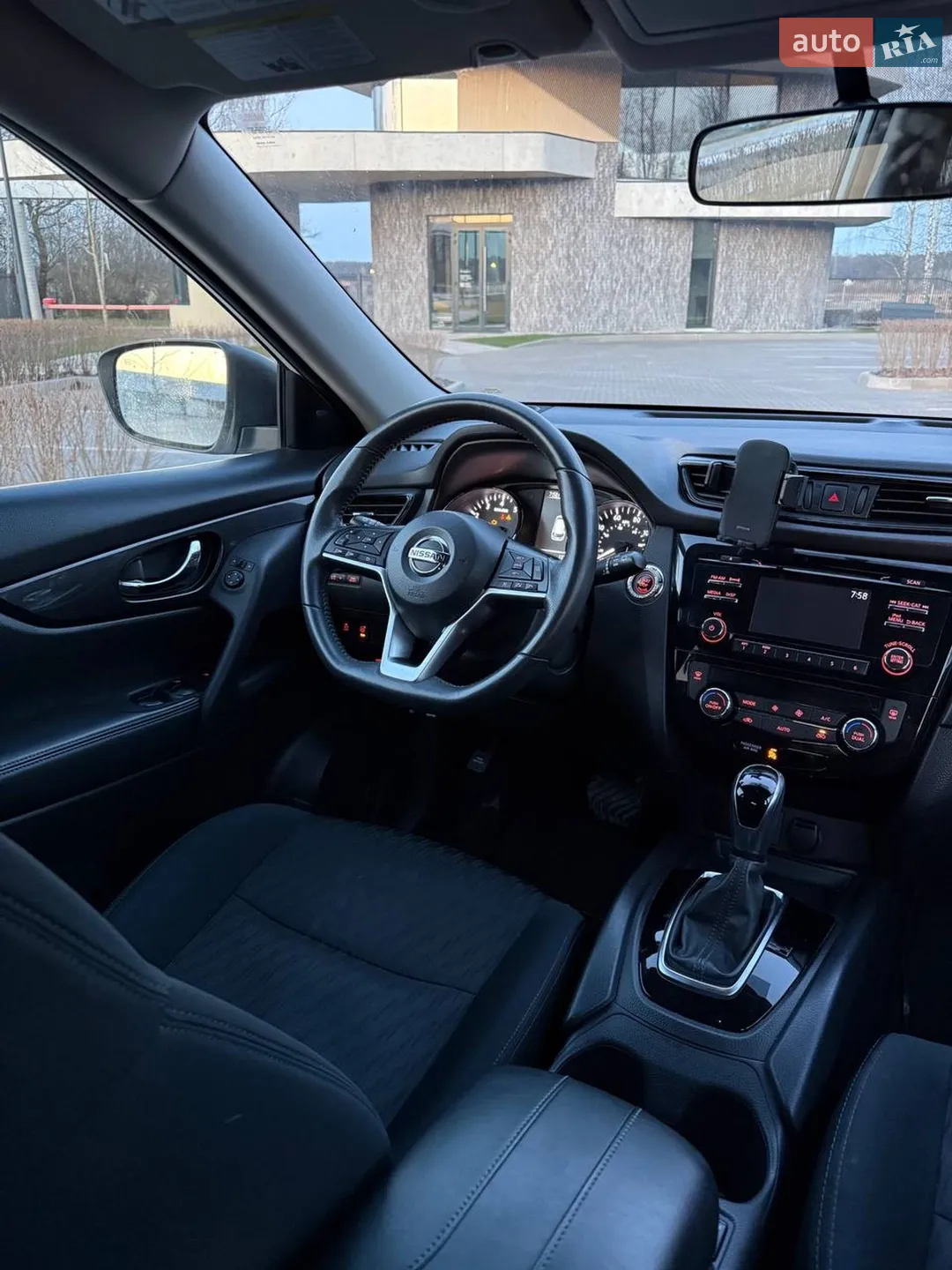 2017 Nissan Rogue - мініатюра 20