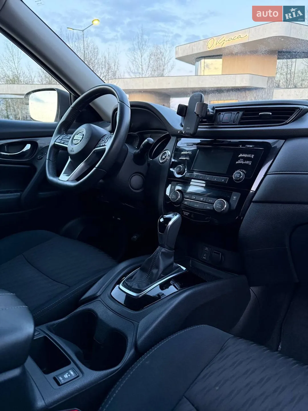 2017 Nissan Rogue - мініатюра 35