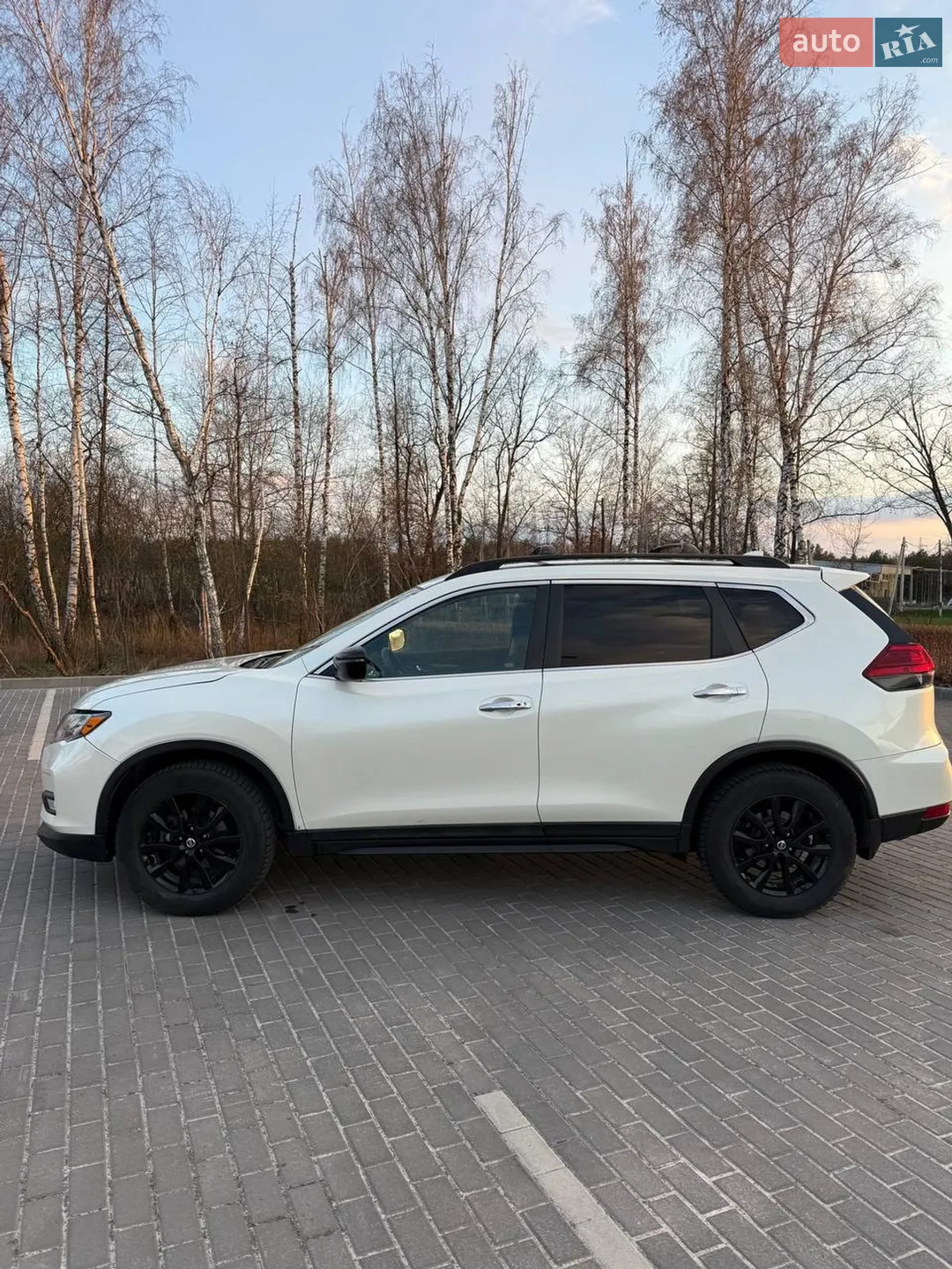 2017 Nissan Rogue - мініатюра 10