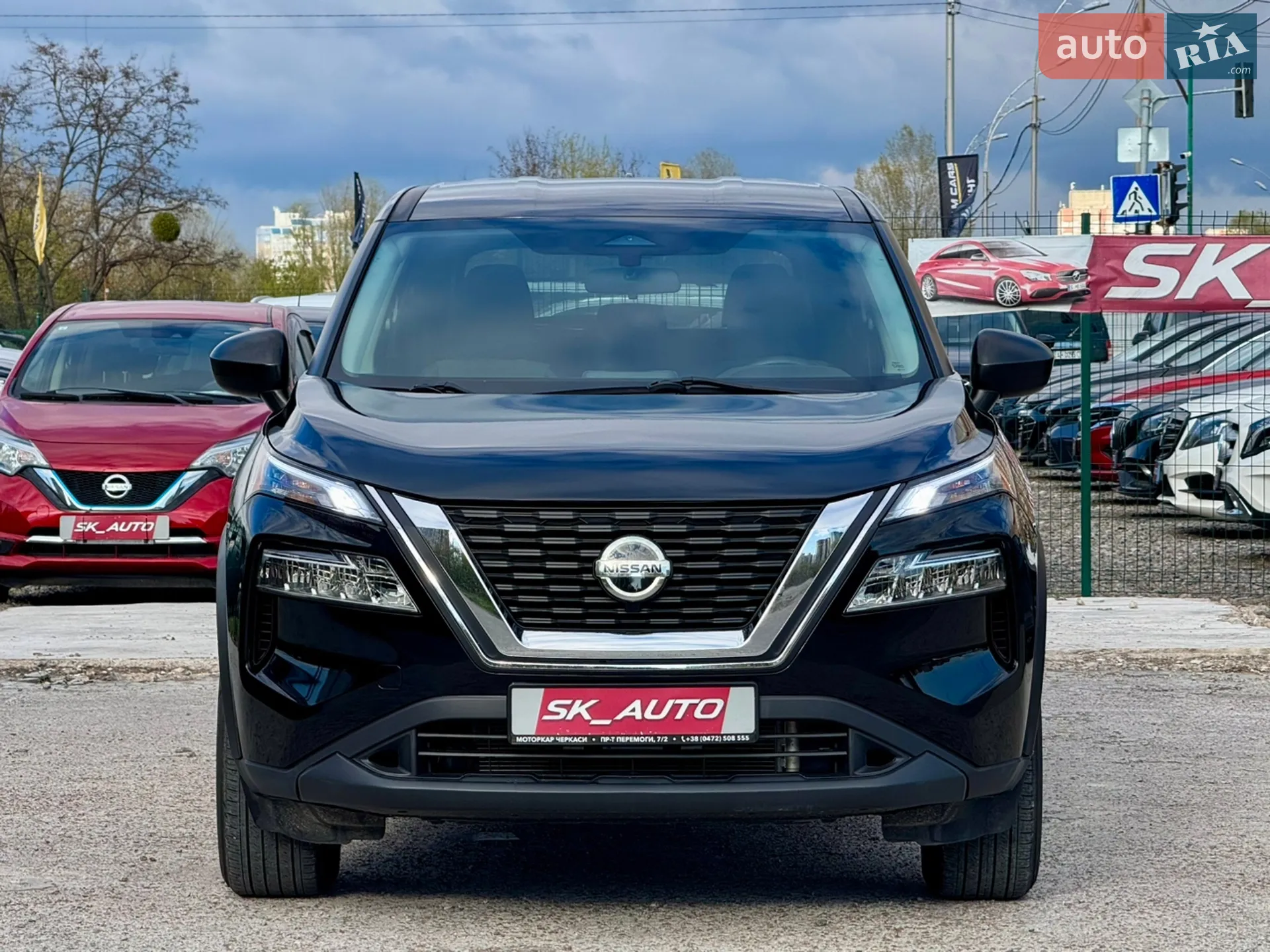 2021 Nissan Rogue - мініатюра 2