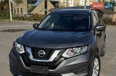 Позашляховик / Кросовер Nissan Rogue 2018 в Харкові
