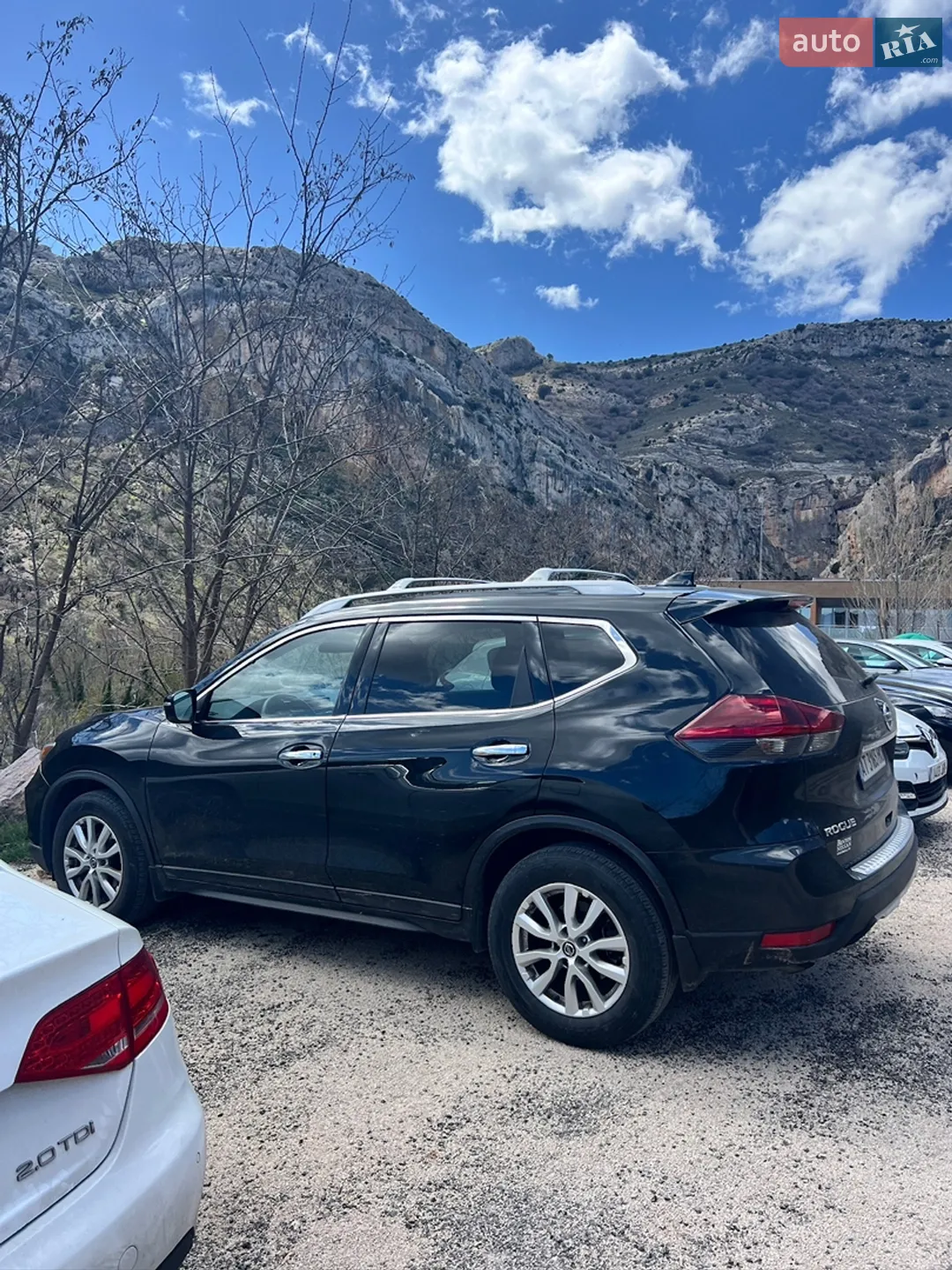 2019 Nissan Rogue - мініатюра 11