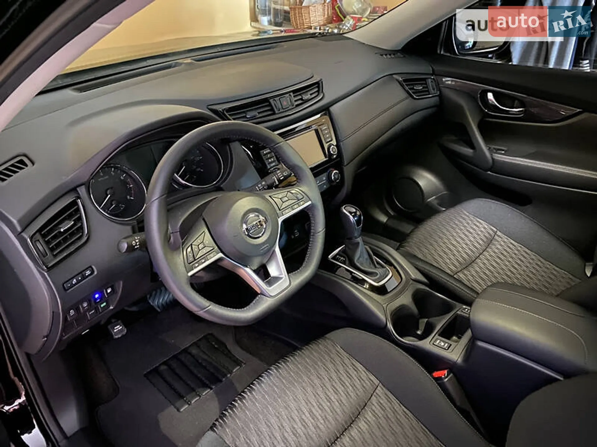 2019 Nissan Rogue - мініатюра 26