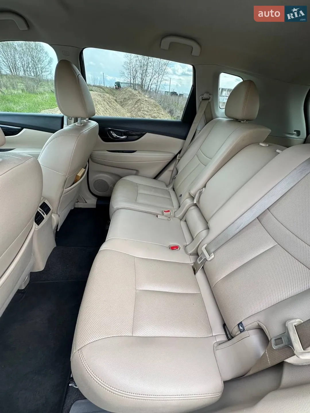 2019 Nissan Rogue - мініатюра 18