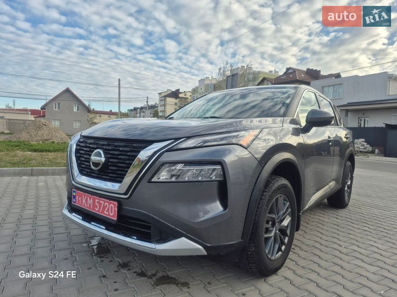 Nissan Rogue 2020