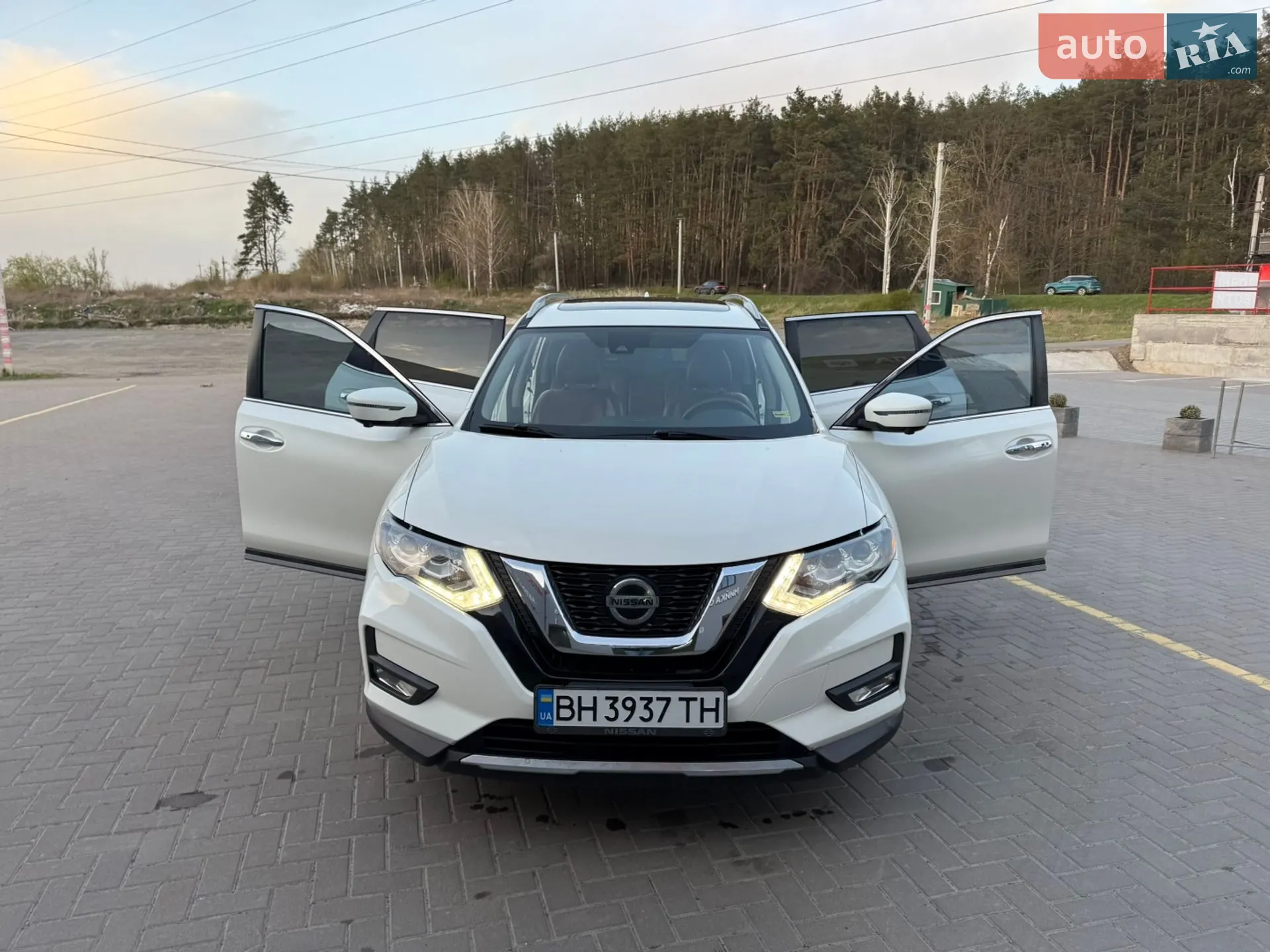 2019 Nissan Rogue - мініатюра 16